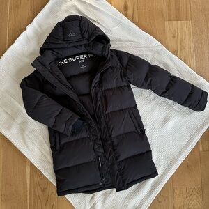 Aritzia The Super Puff Mid, size xs